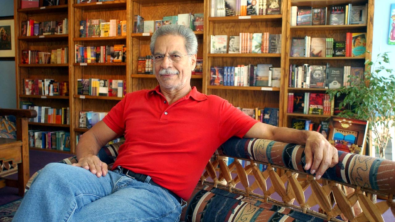 The Literary Barber – Reuben Martinez